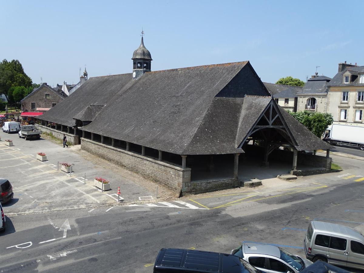 La Croix D'or Logis Le Faouet (Morbihan)